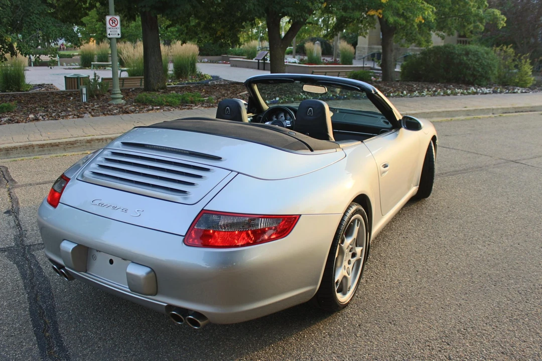 2006 Porsche 997 Carrera S - Image 9 of 31