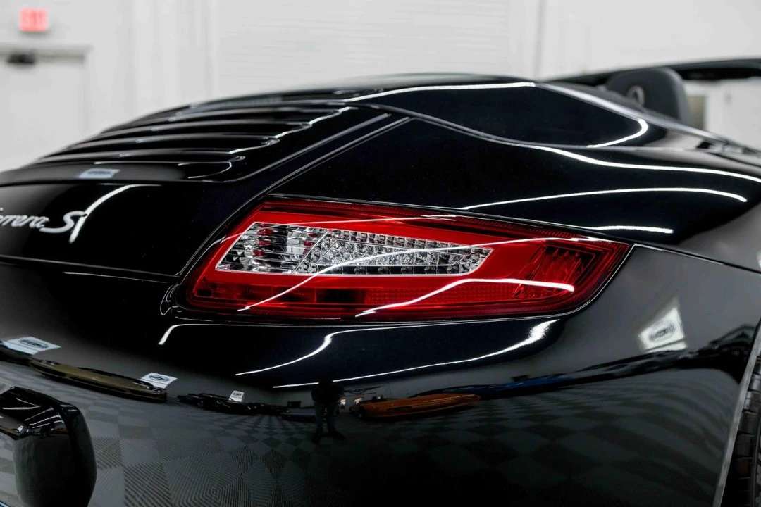 2006 Porsche - Image 20 of 31