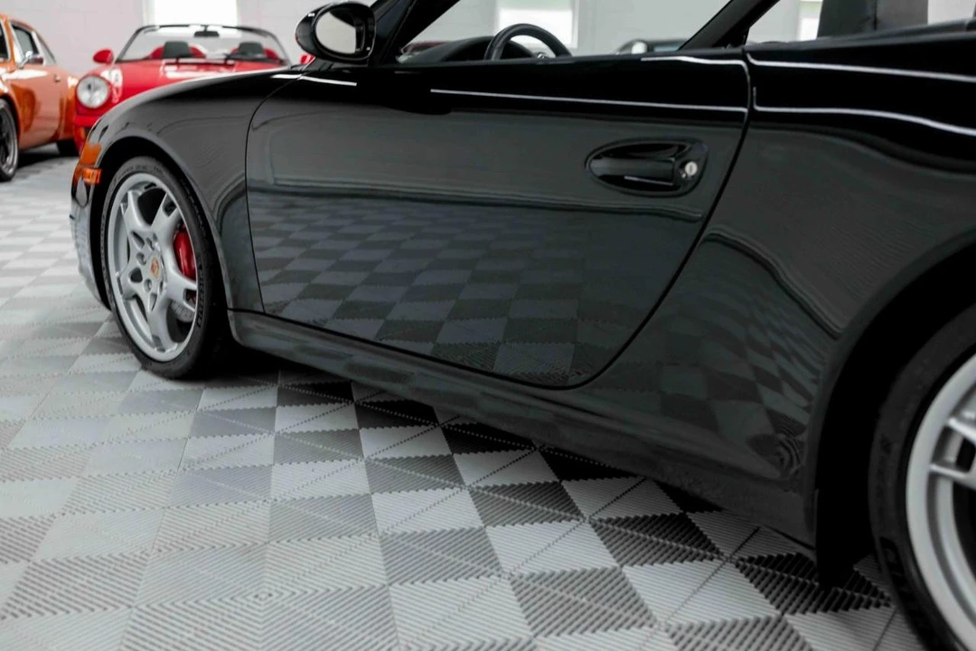 2006 Porsche - Image 27 of 31