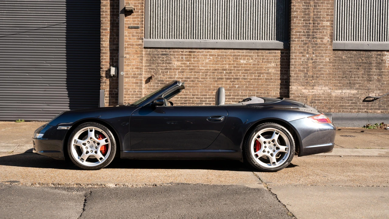 2006 Porsche 997 Carrera S - Image 16 of 31