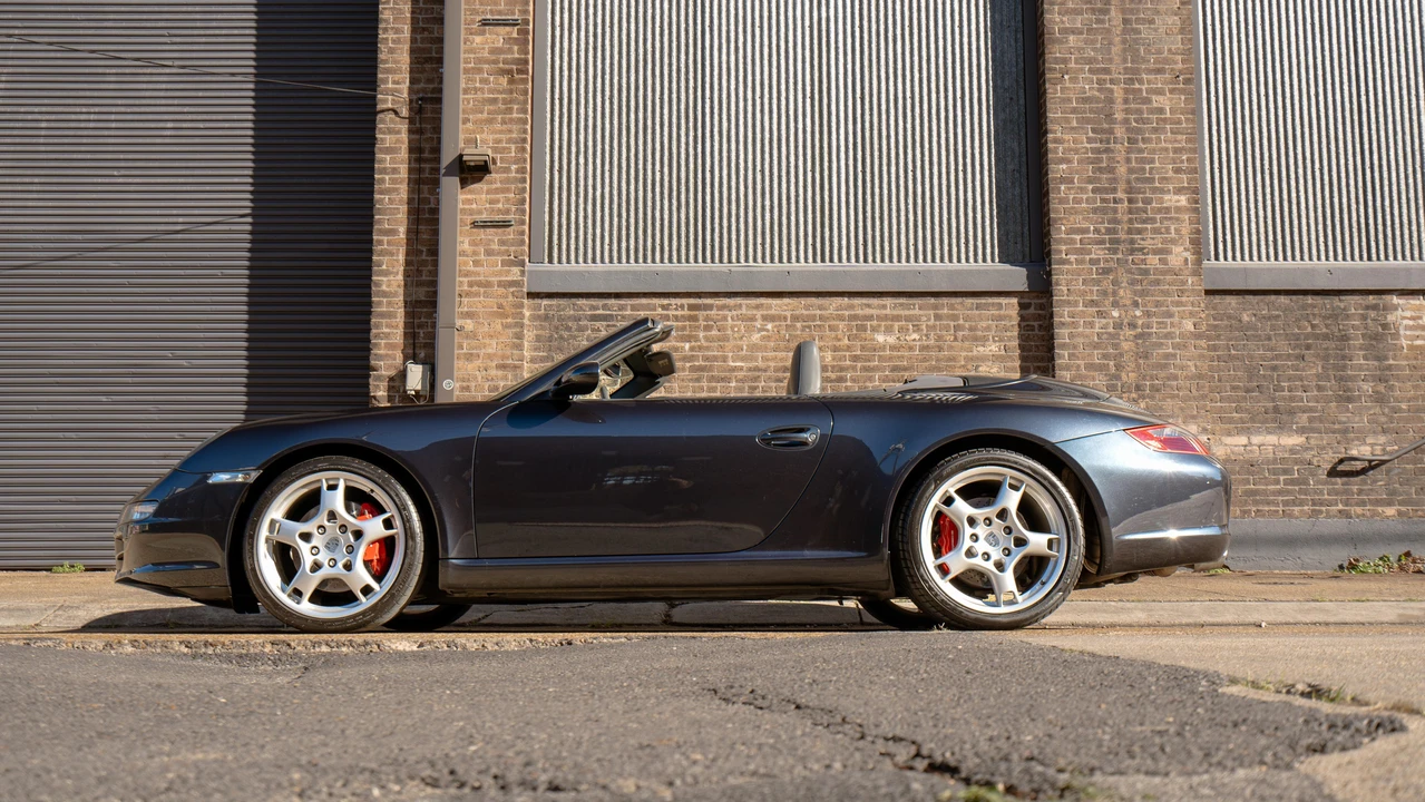 2006 Porsche 997 Carrera S - Image 17 of 31