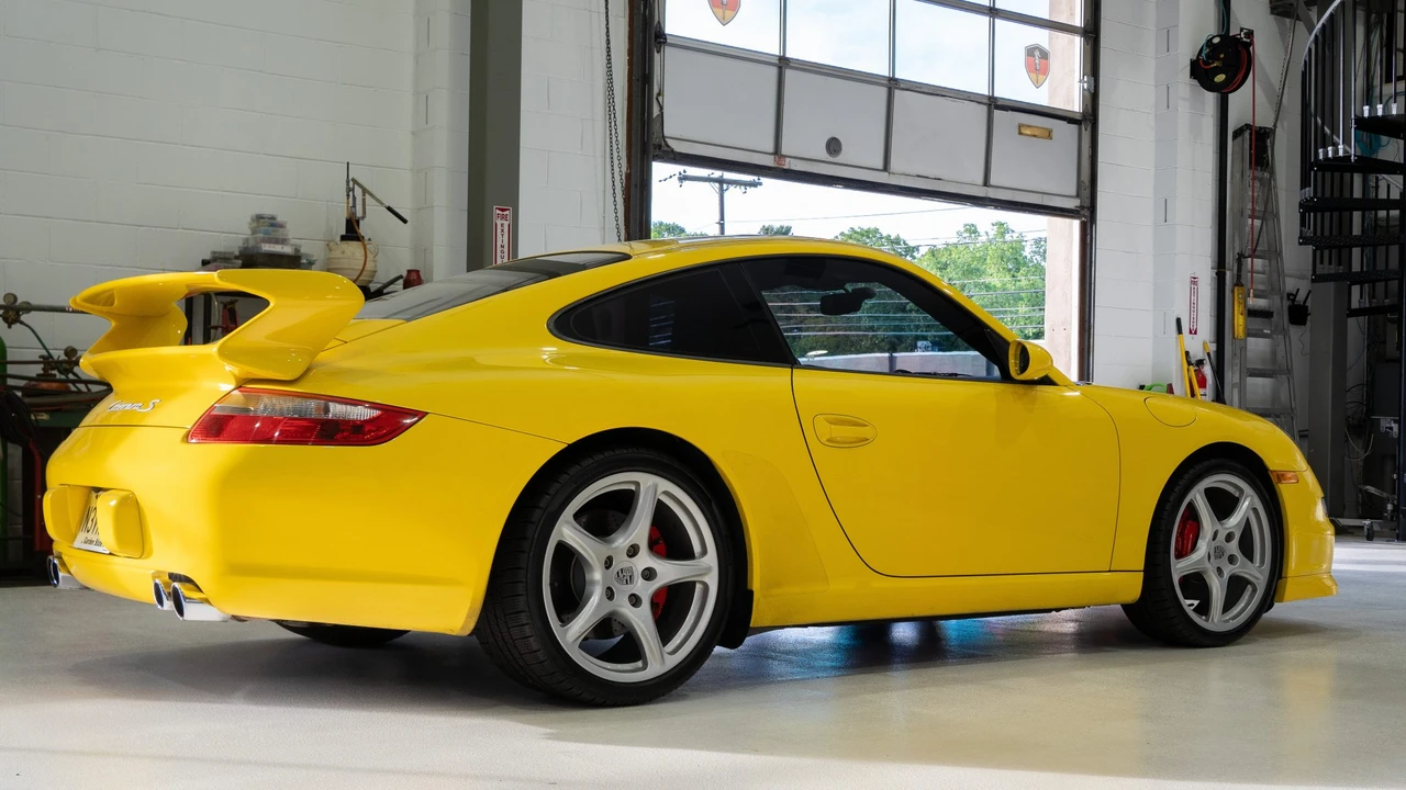 2006 Porsche 997 Carrera S - Image 17 of 31