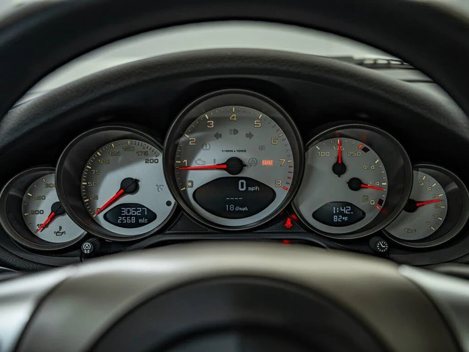 2006 Porsche 997 Carrera S - Image 26 of 31