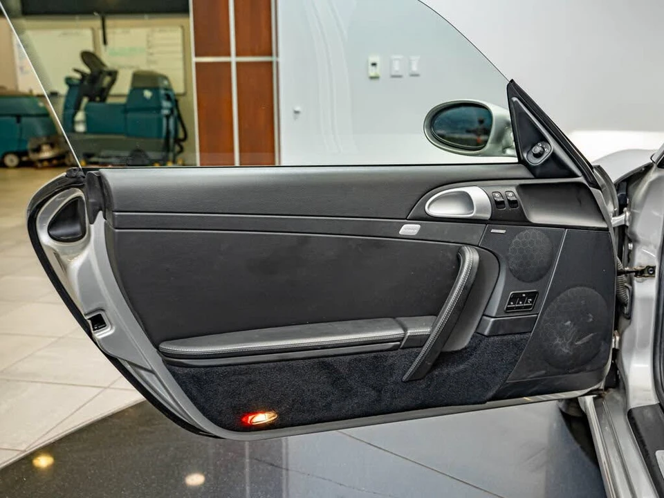 2006 Porsche 997 Carrera S - Image 21 of 31
