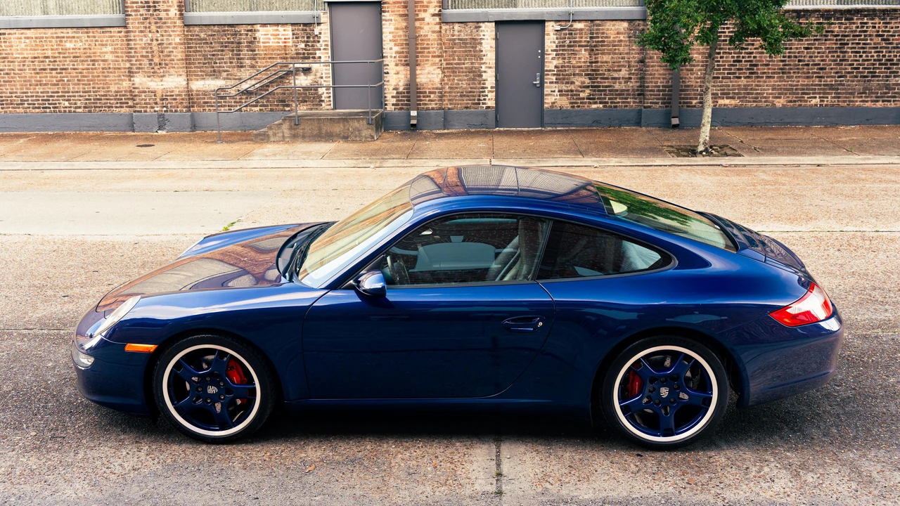 2006 Porsche 997 Carrera S - Image 12 of 31