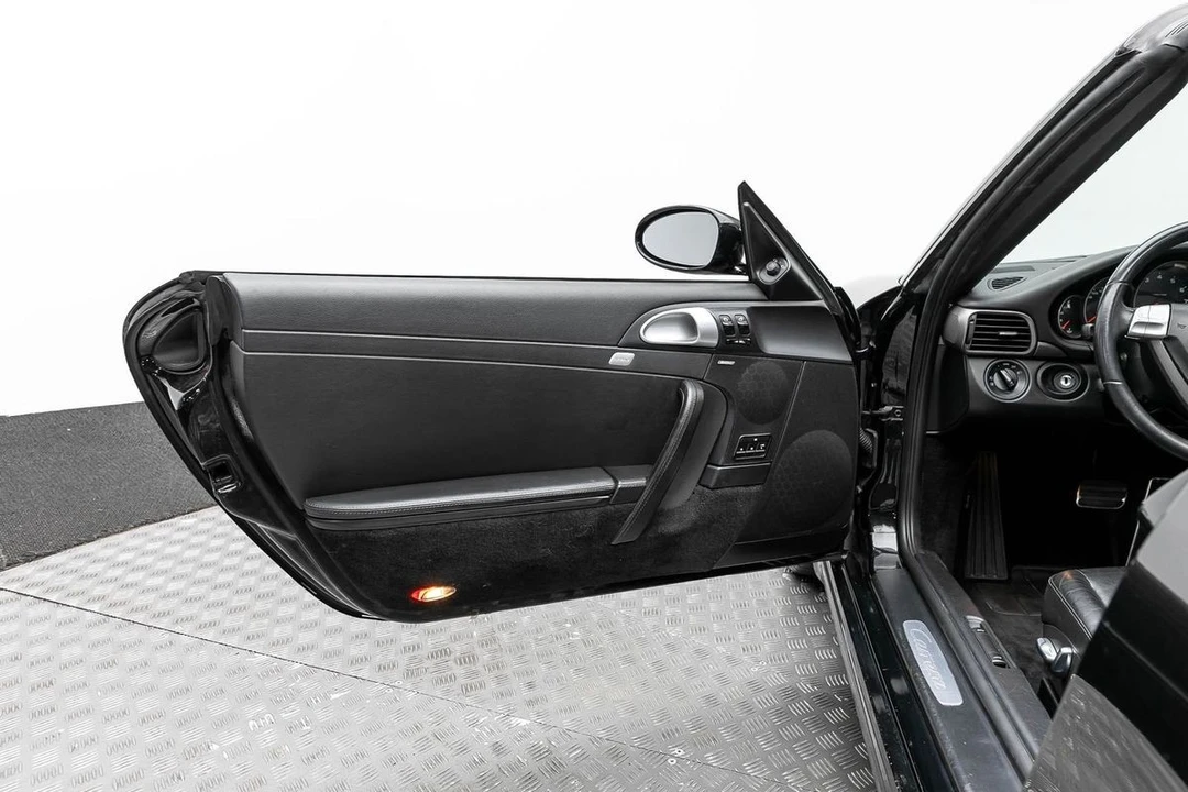 2006 Porsche 997 Carrera - Image 12 of 31