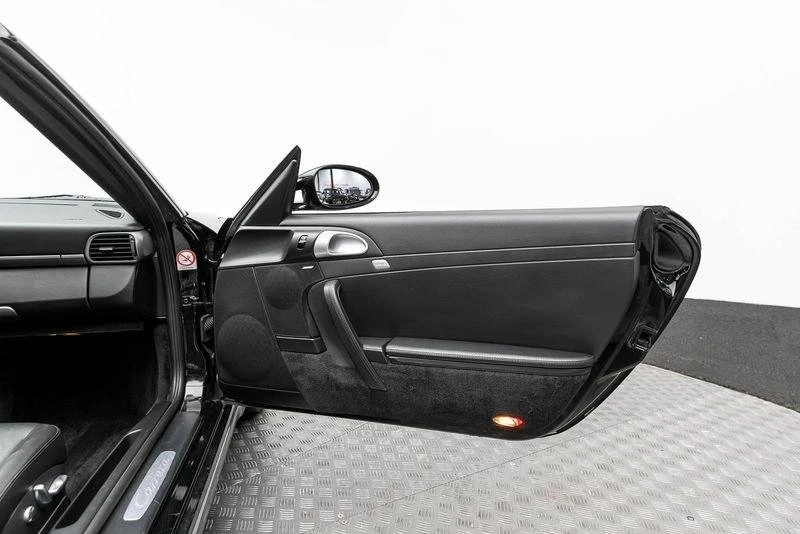 2006 Porsche 997 Carrera - Image 13 of 20