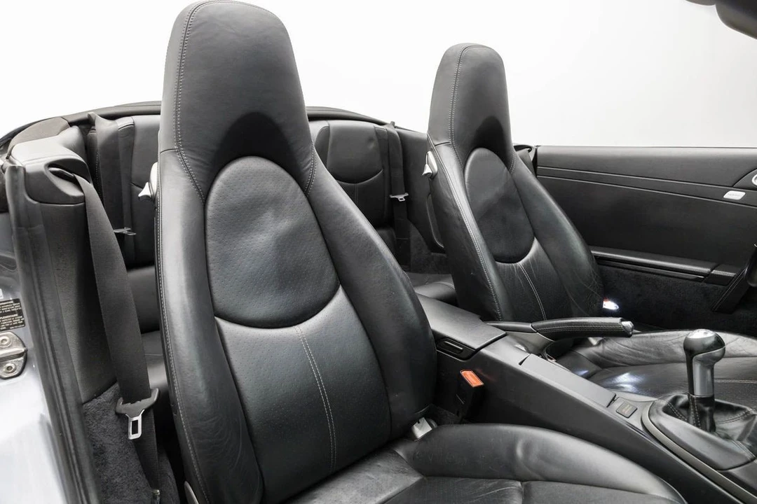 2006 Porsche - Image 17 of 31