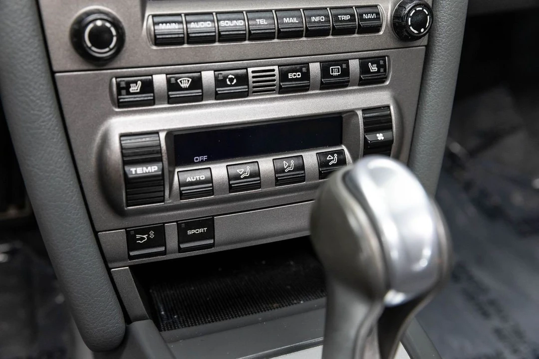 2006 Porsche 997 Carrera 4 - Image 30 of 31