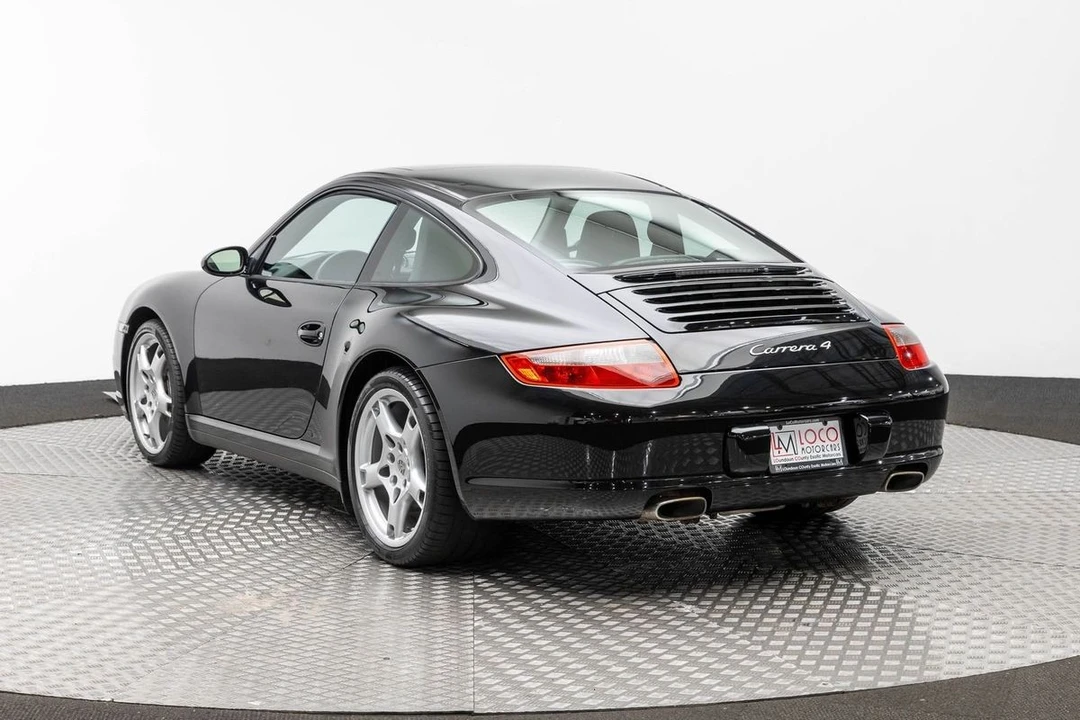 2006 Porsche 997 Carrera 4 - Image 6 of 31