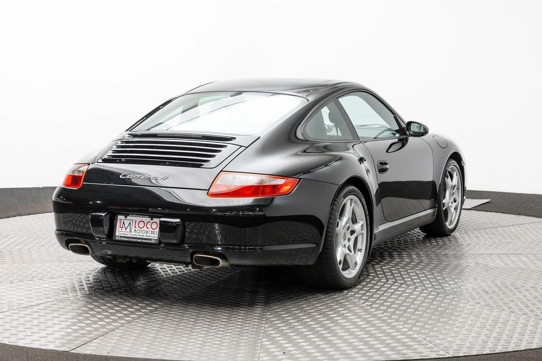 2006 Porsche 997 Carrera 4 - Image 4 of 31