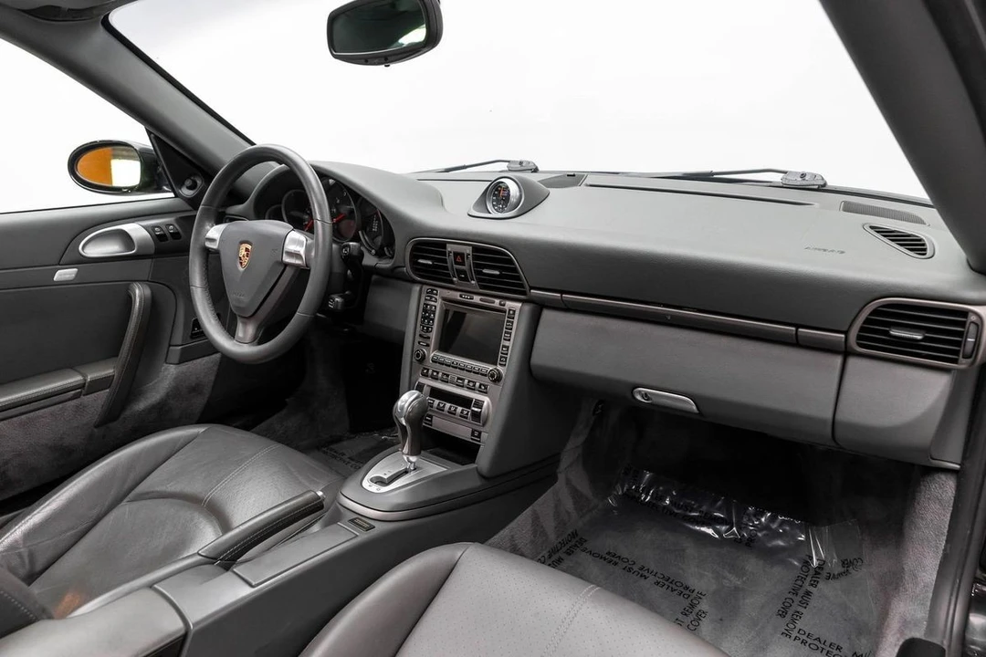 2006 Porsche 997 Carrera 4 - Image 19 of 31