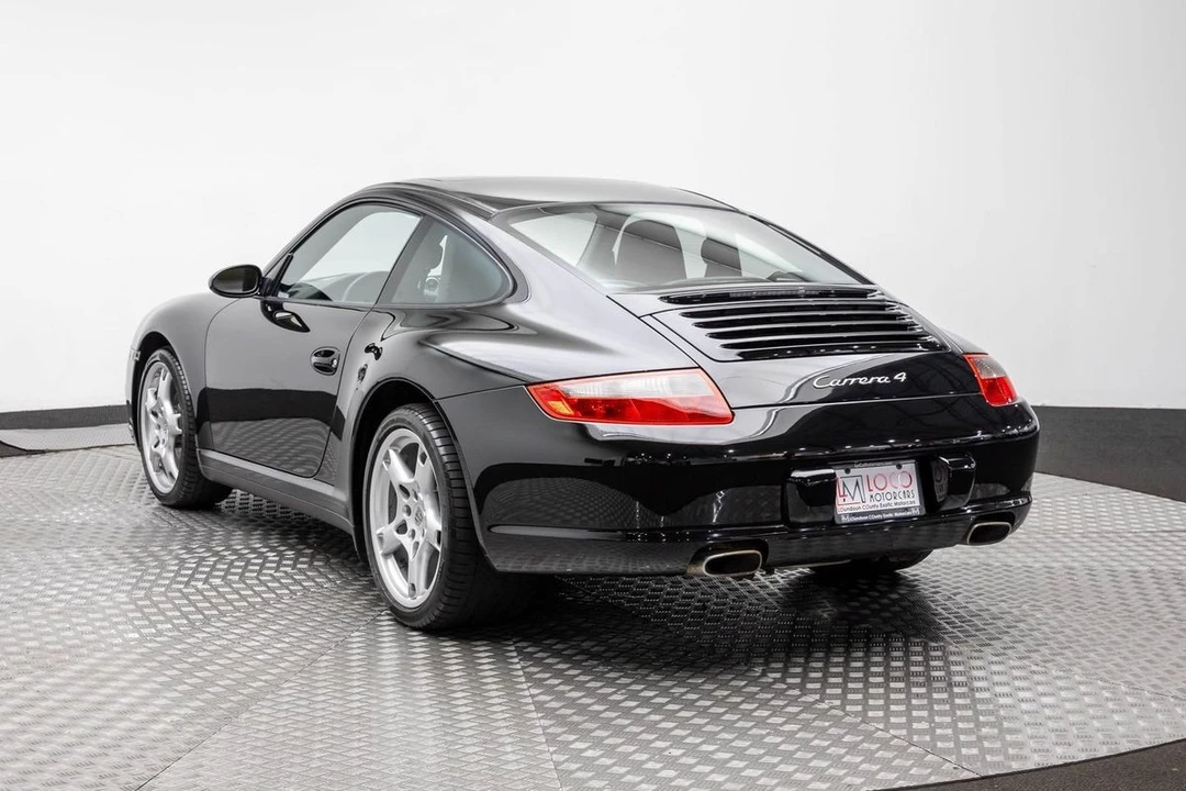 2006 Porsche 997 Carrera 4 - Image 7 of 31