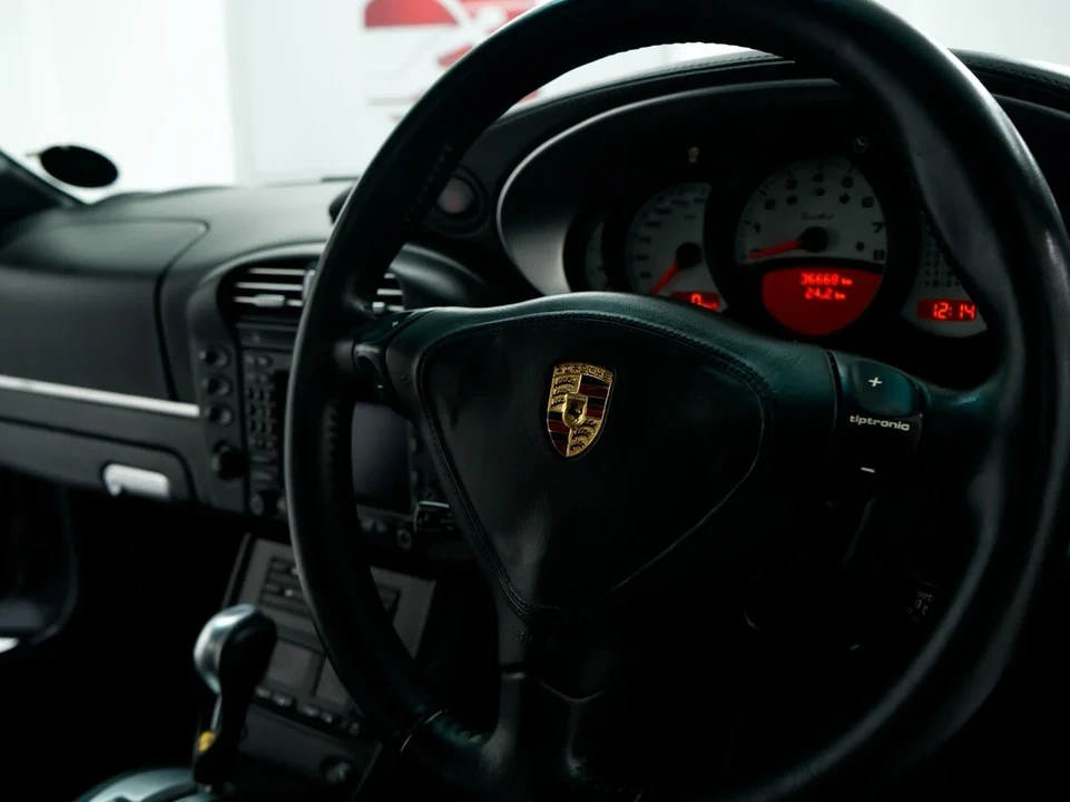 2006 Porsche 996 Turbo - Image 19 of 30