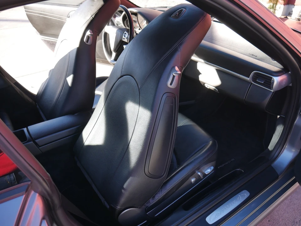 2006 Porsche 911 - Image 24 of 31