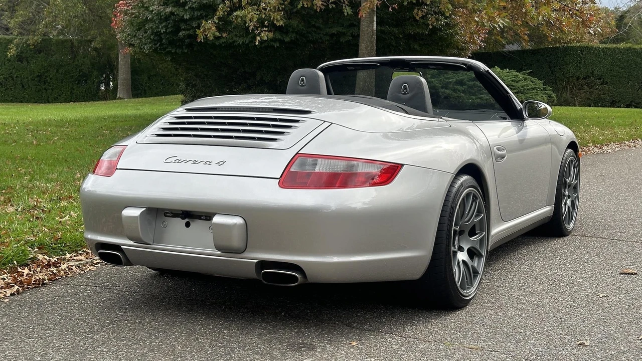 2006 Porsche 997 Carrera - Image 11 of 12