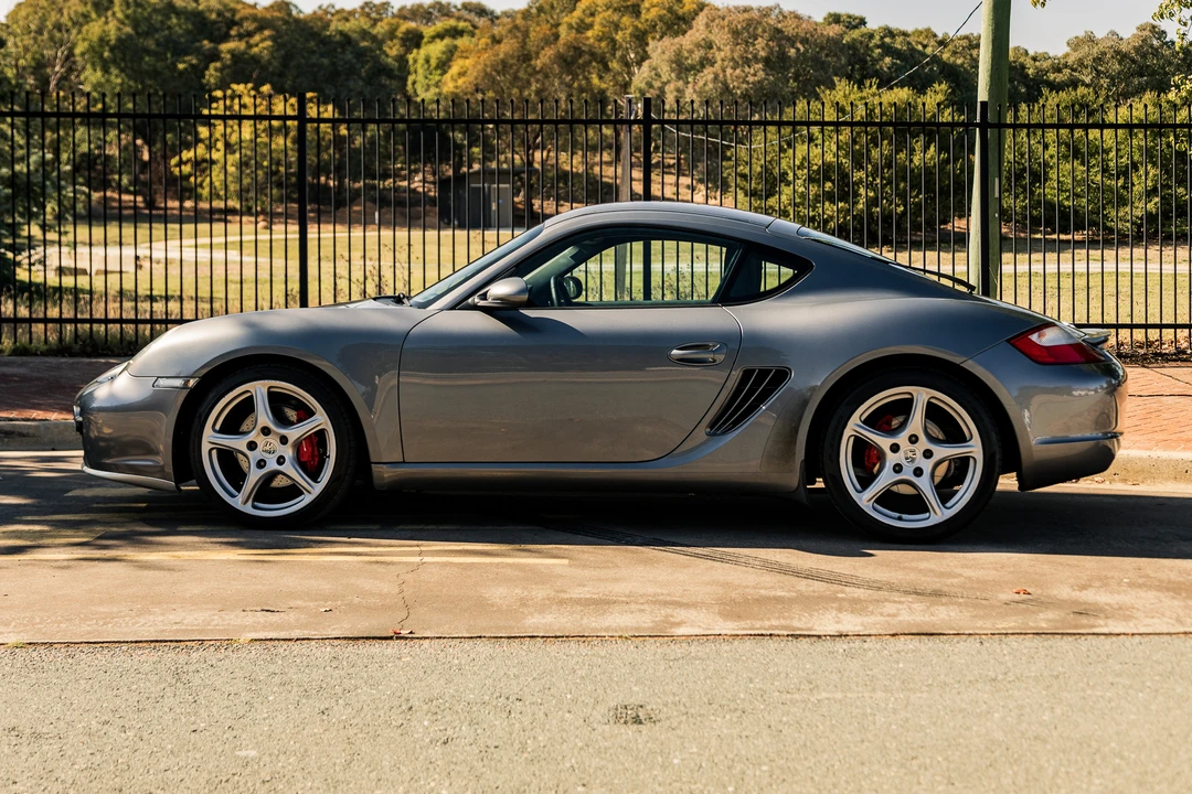 2006 Porsche 987 Cayman S - Image 8 of 31