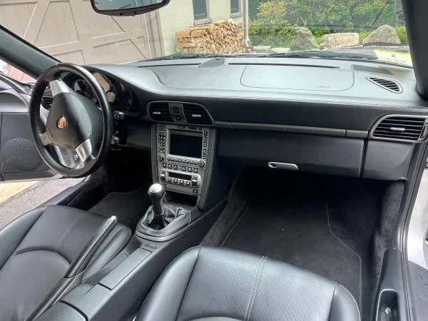 2006 Porsche 997 Carrera 4 - Image 9 of 20