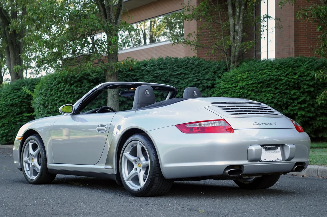 2006 Porsche 997 Carrera 4 - Image 5 of 6