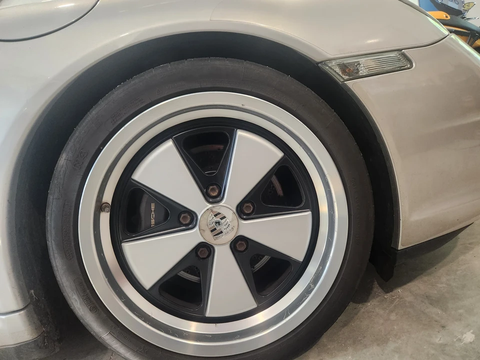 2006 Porsche 997 Carrera 4 - Image 30 of 31
