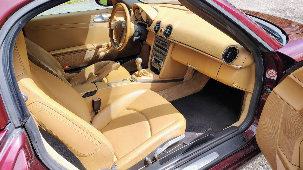 2006 Porsche - Image 11 of 16