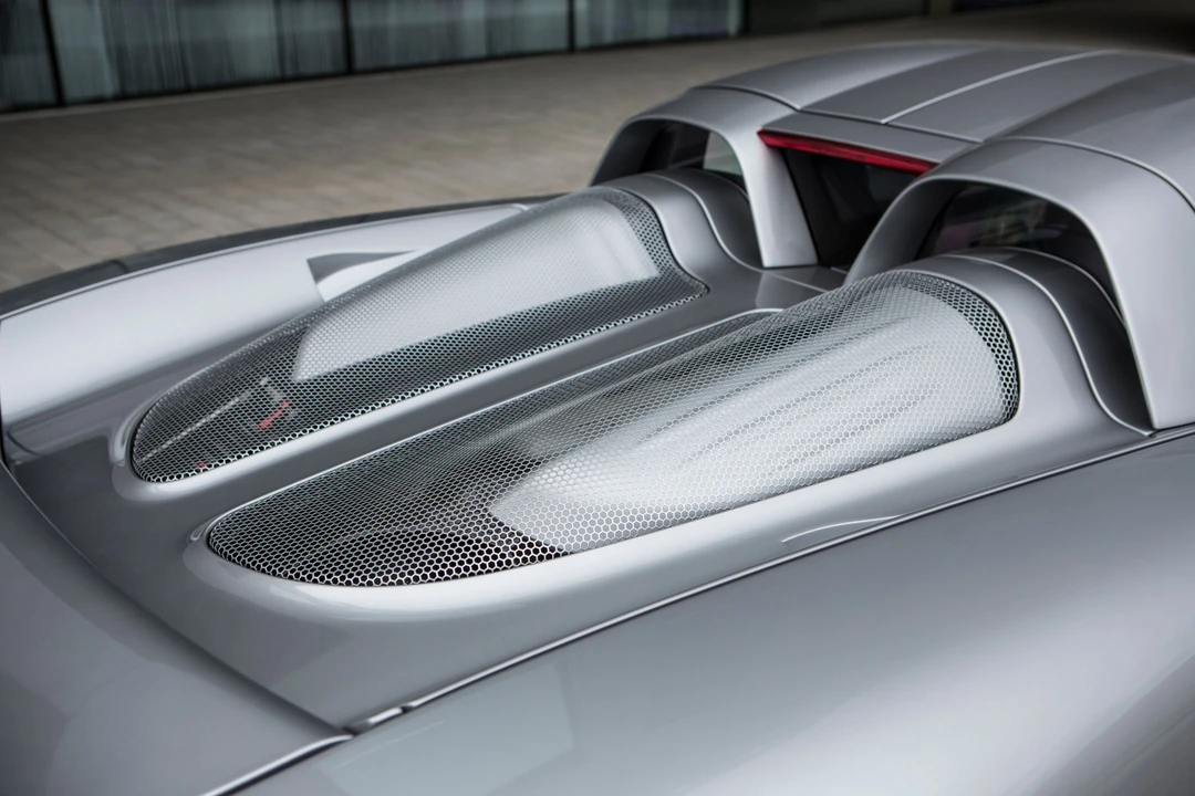 2006 Porsche Carrera GT - Image 16 of 31