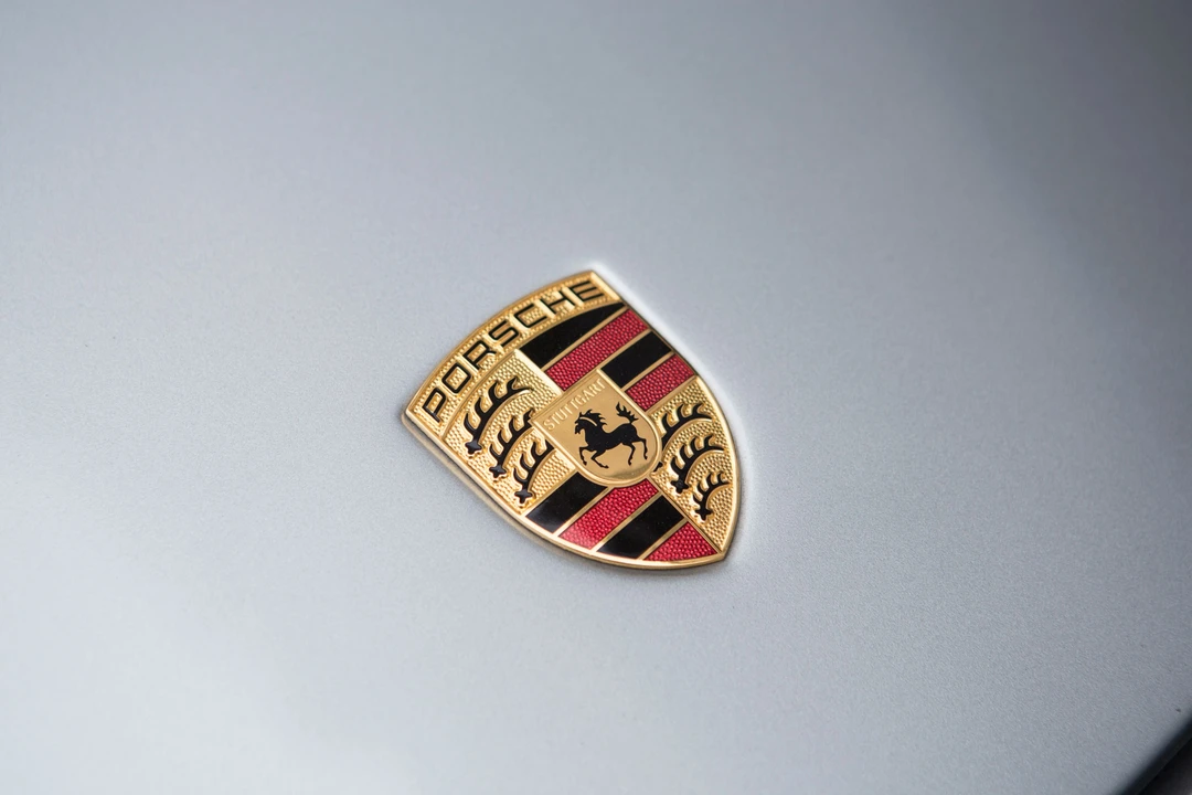 2006 Porsche Carrera GT - Image 27 of 31