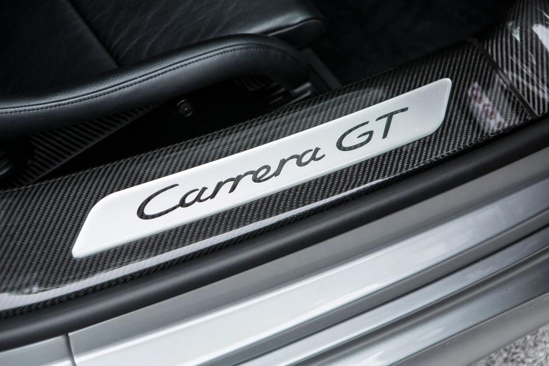 2006 Porsche Carrera GT - Image 2 of 31
