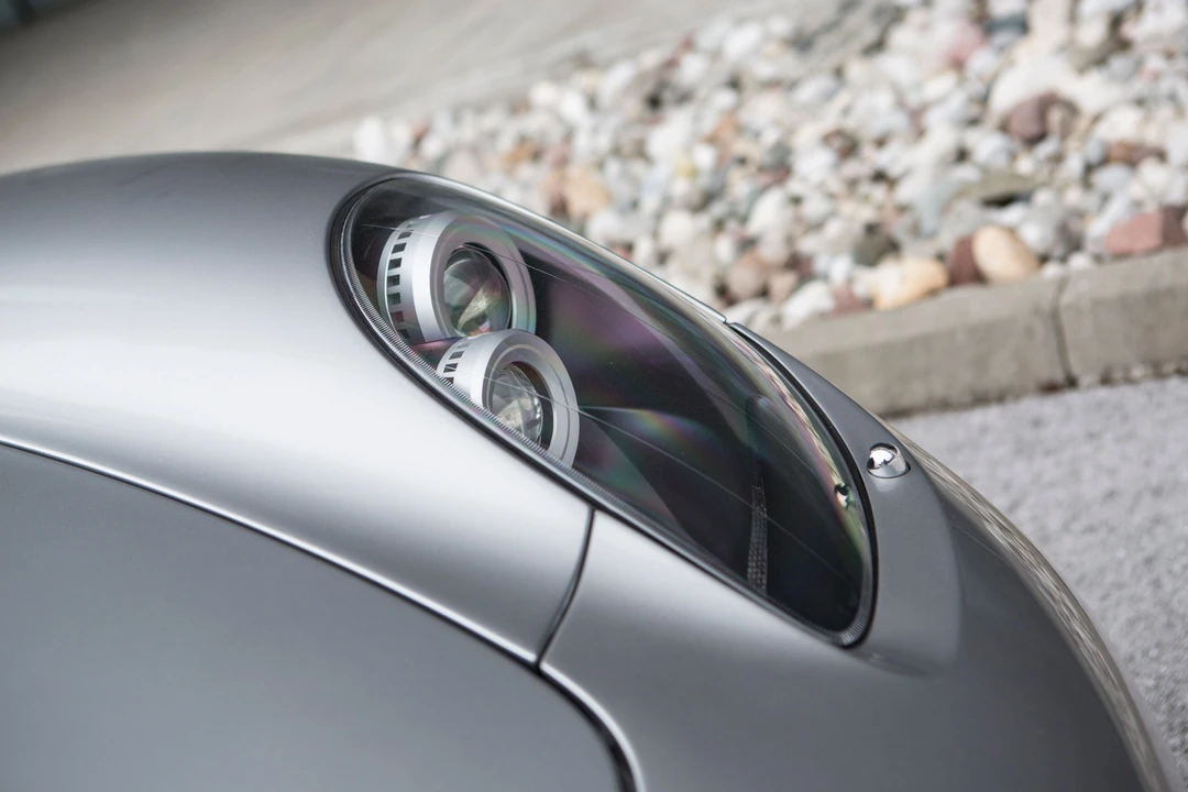 2006 Porsche Carrera GT - Image 28 of 31