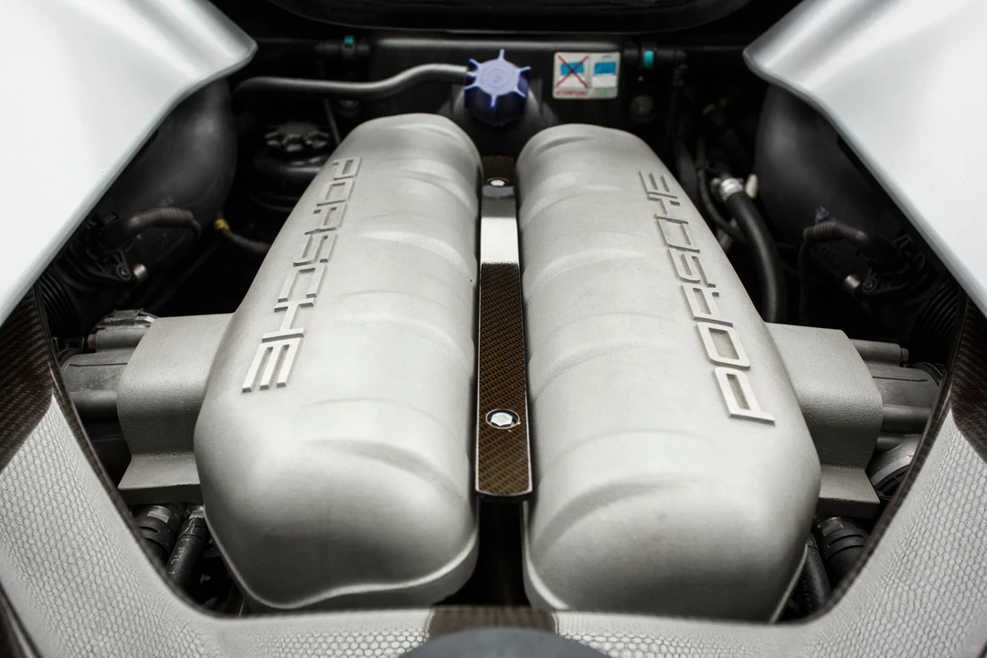 2006 Porsche Carrera GT - Image 9 of 31