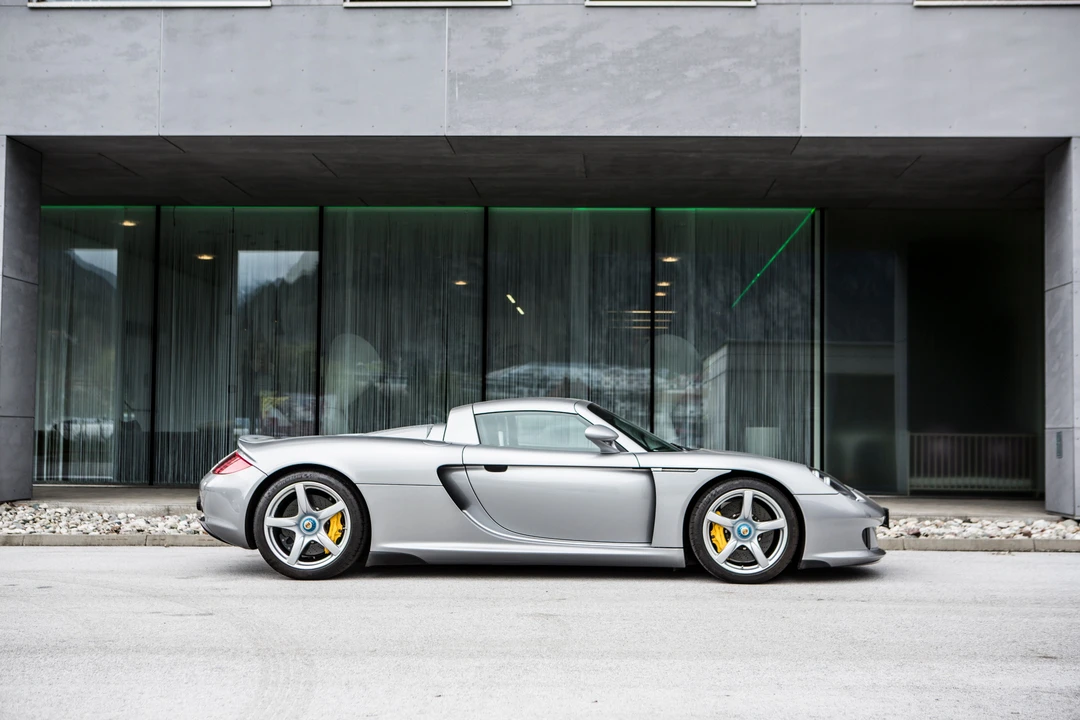 2006 Porsche Carrera GT - Image 30 of 31