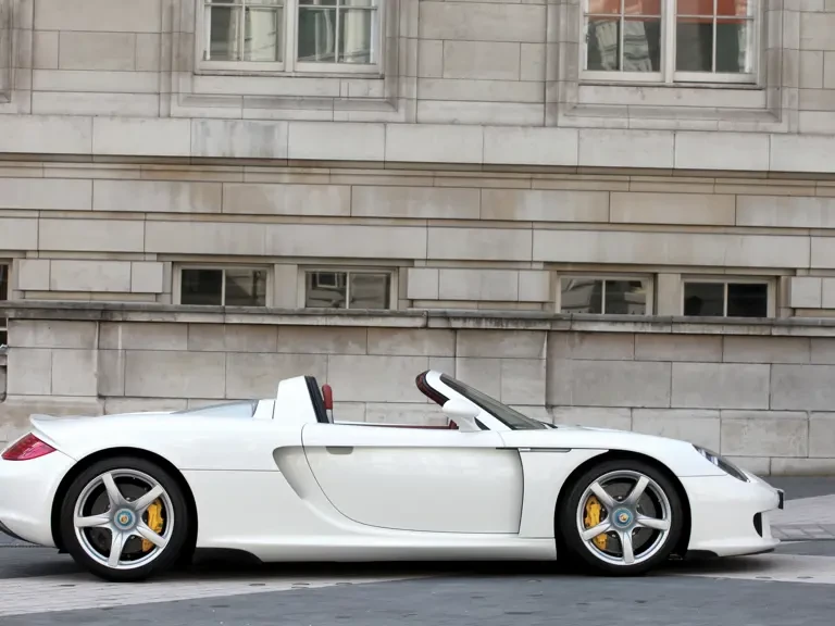 2006 Porsche Carrera GT - Image 6 of 17