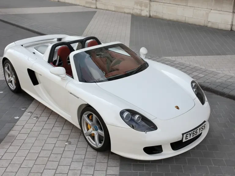 2006 Porsche Carrera GT - Image 16 of 17