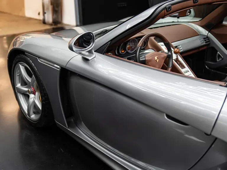 2006 Porsche Carrera GT - Image 21 of 31