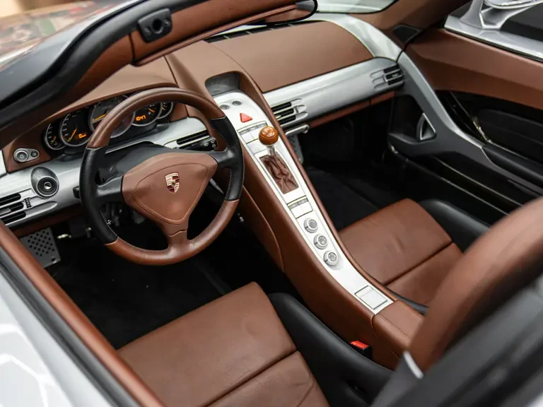2006 Porsche Carrera GT - Image 5 of 31