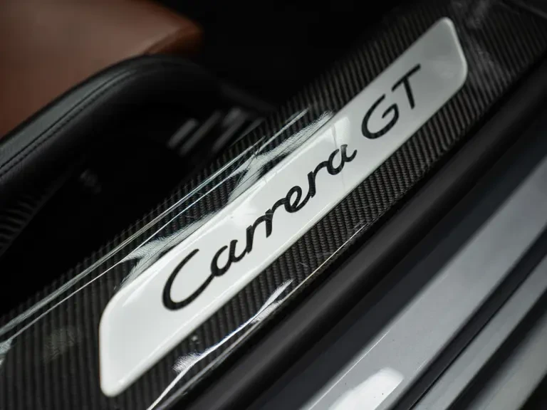 2006 Porsche Carrera GT - Image 18 of 31