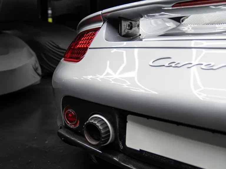 2006 Porsche Carrera GT - Image 28 of 31