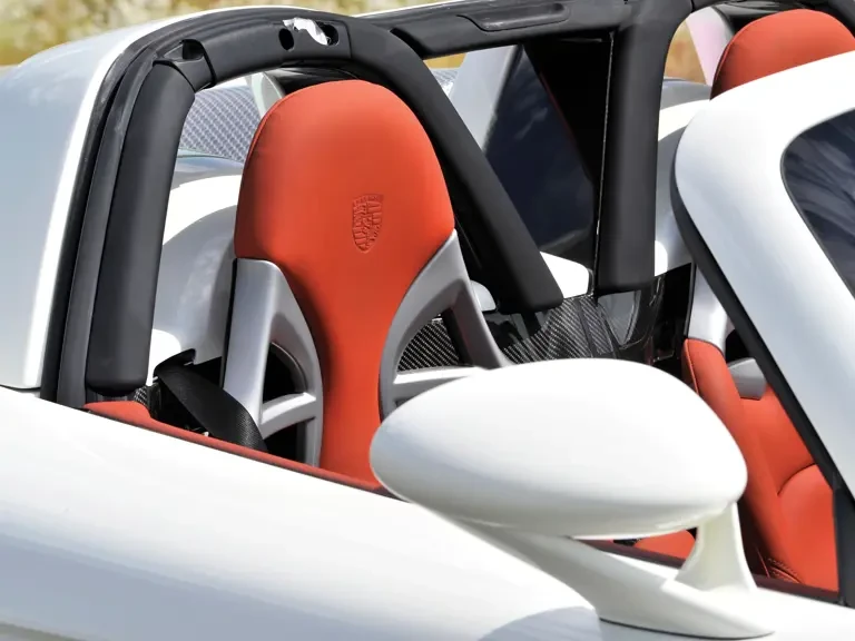 2006 Porsche Carrera GT - Image 16 of 26