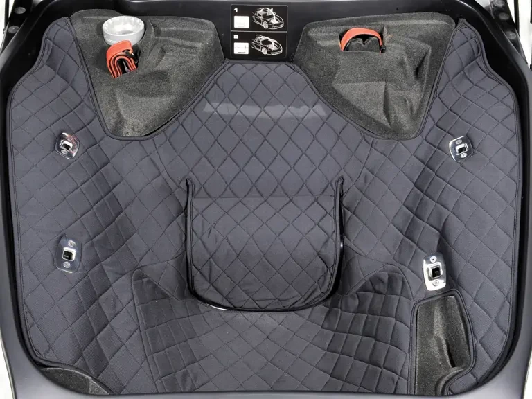 2006 Porsche Carrera GT - Image 23 of 26