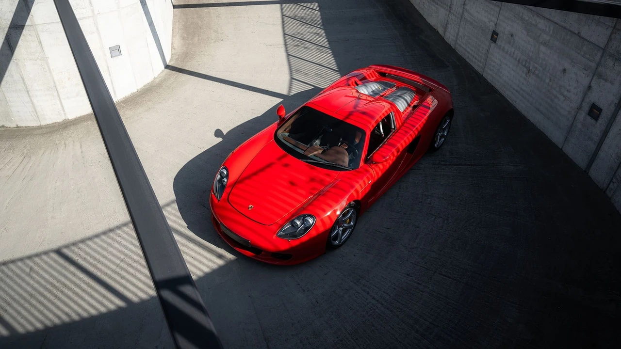 2006 Porsche Carrera GT - Image 20 of 31