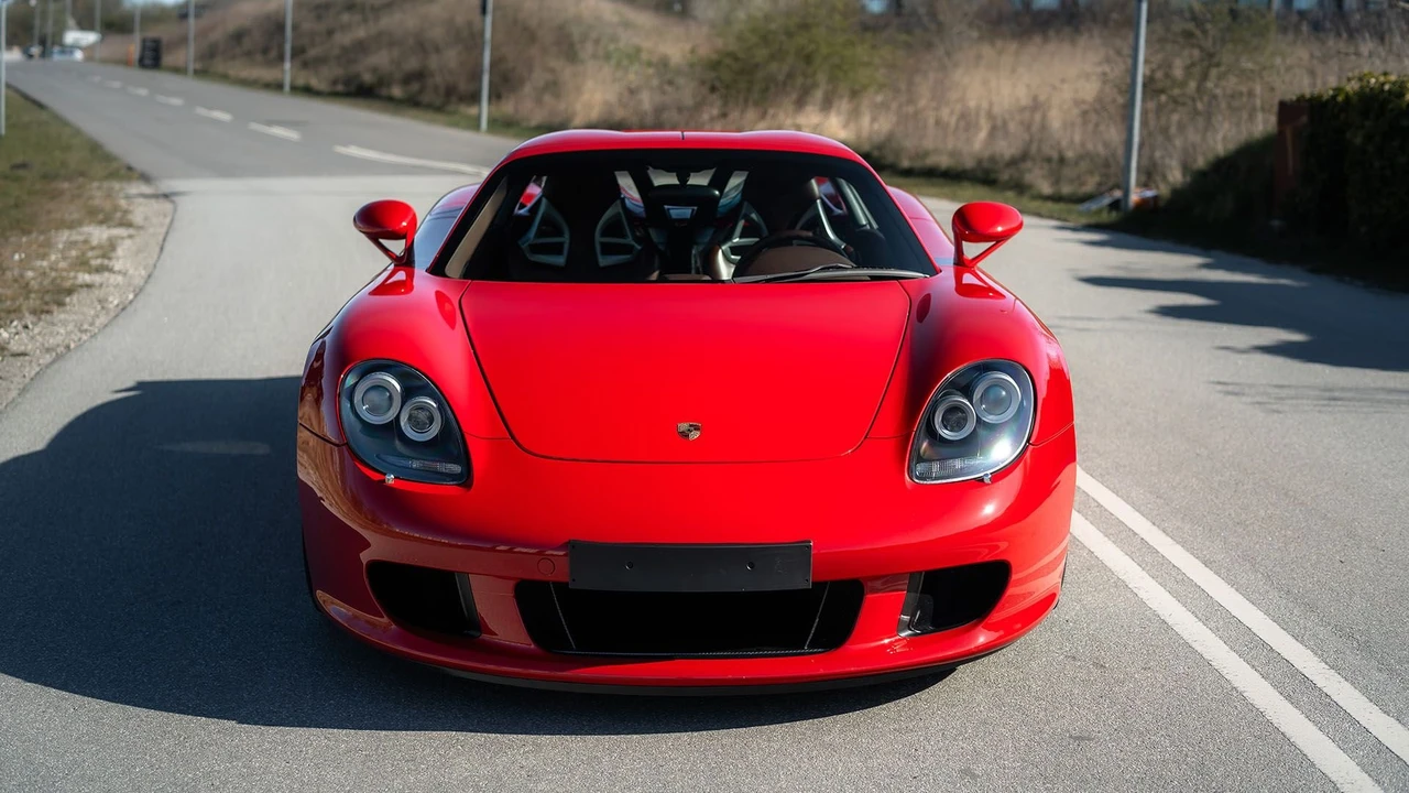 2006 Porsche Carrera GT - Image 15 of 31