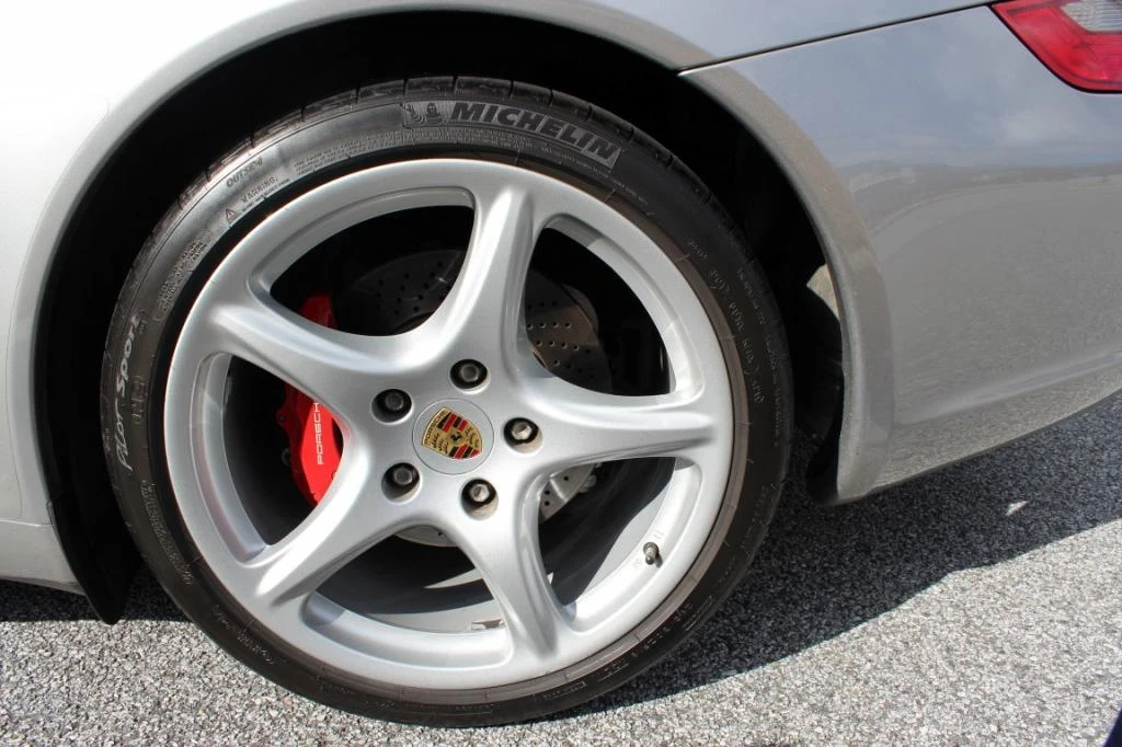 2006 Porsche 997 Carrera S - Image 8 of 31