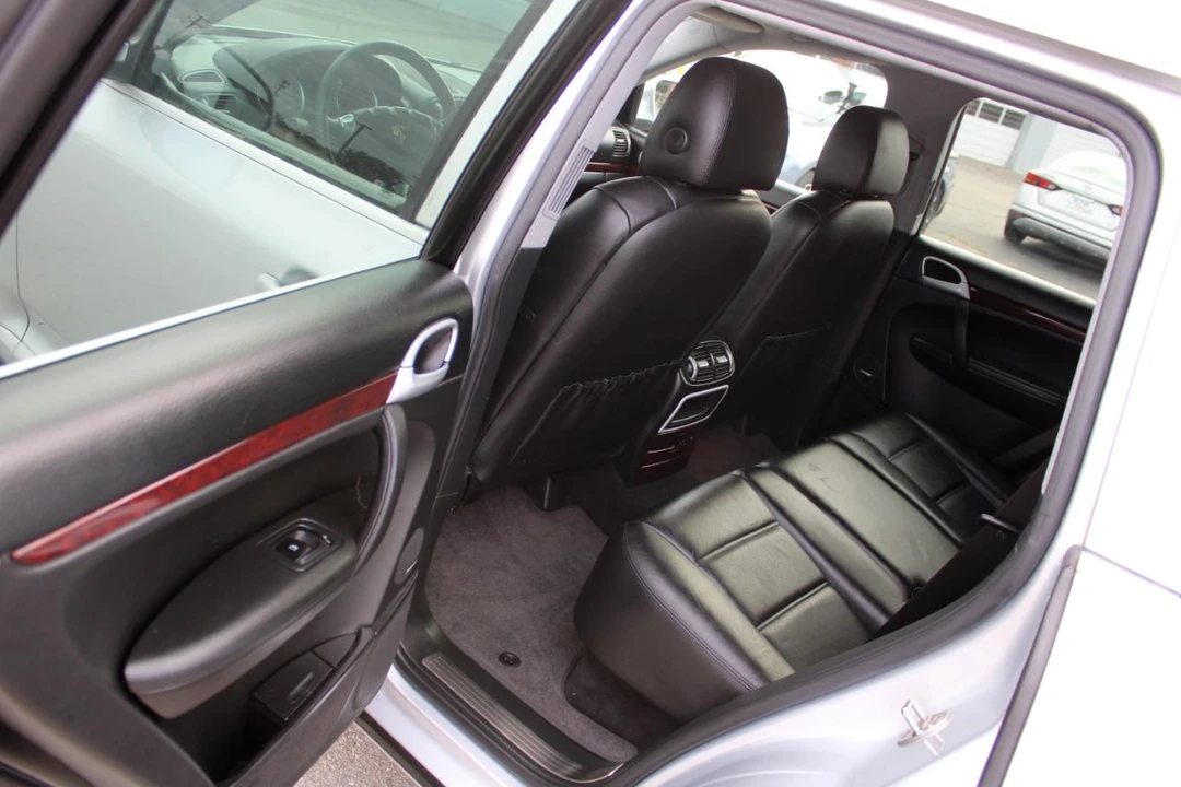 2006 Porsche 955/957 Cayenne S - Image 15 of 31