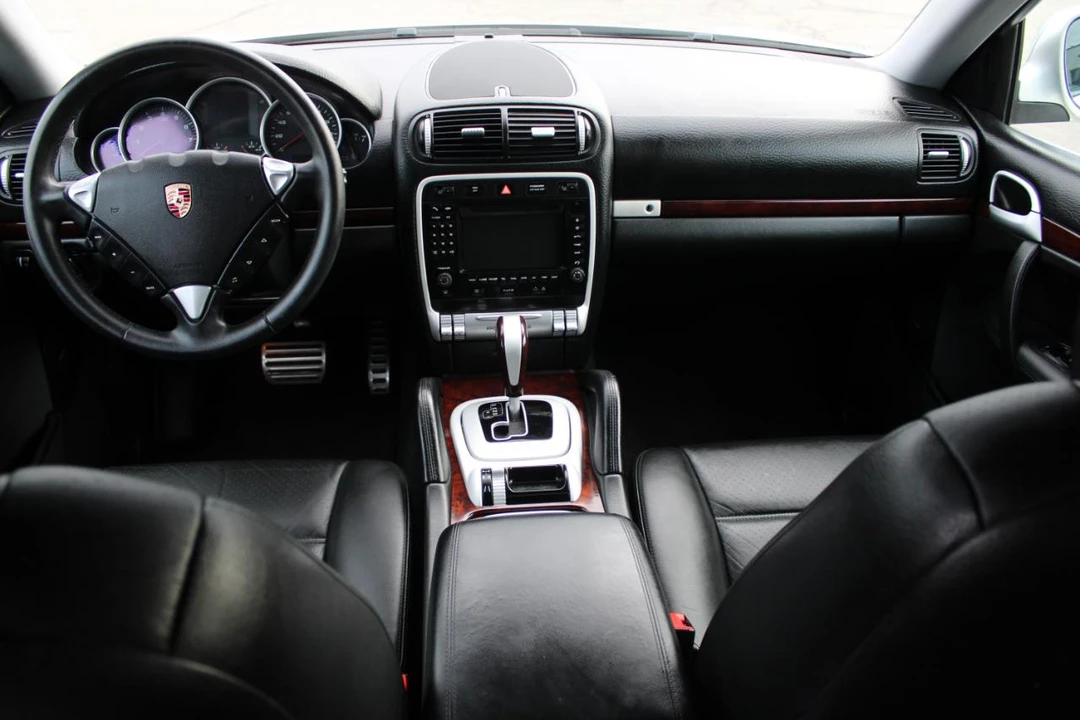 2006 Porsche 955/957 Cayenne S - Image 17 of 31