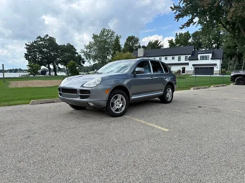 2006 Porsche Cayenne Base VR6