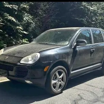 2006 Porsche Cayenne Titanium Edition