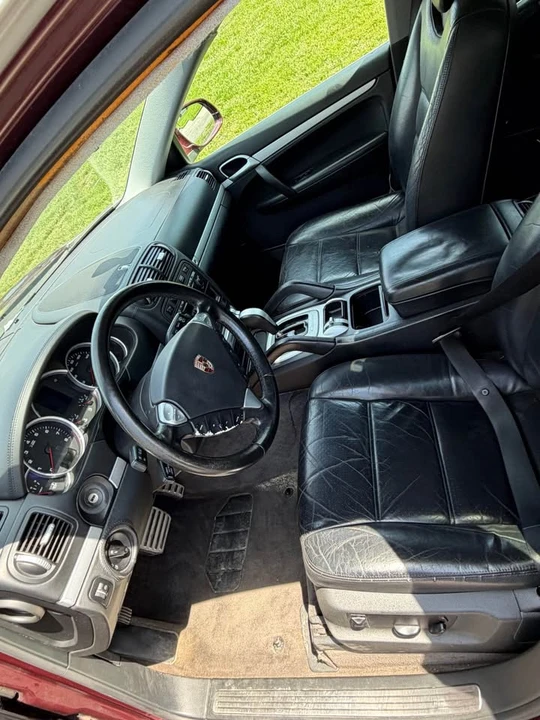 2006 Porsche 955/957 Cayenne S - Image 9 of 10