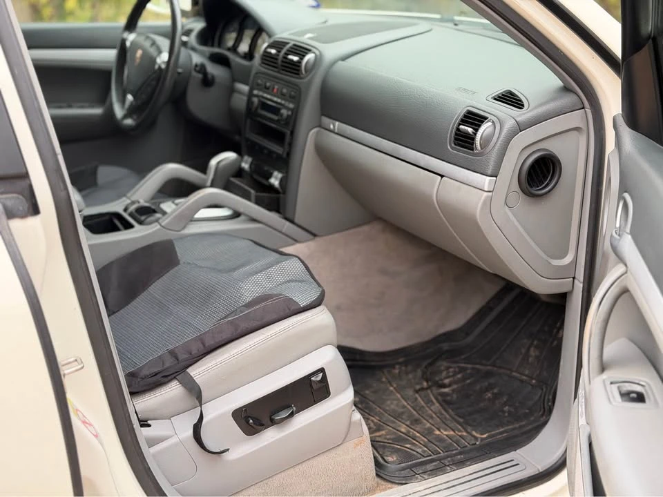 2006 Porsche 955/957 Cayenne S - Image 5 of 10