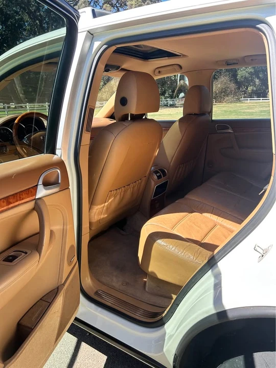 2006 Porsche 955/957 Cayenne S - Image 10 of 16
