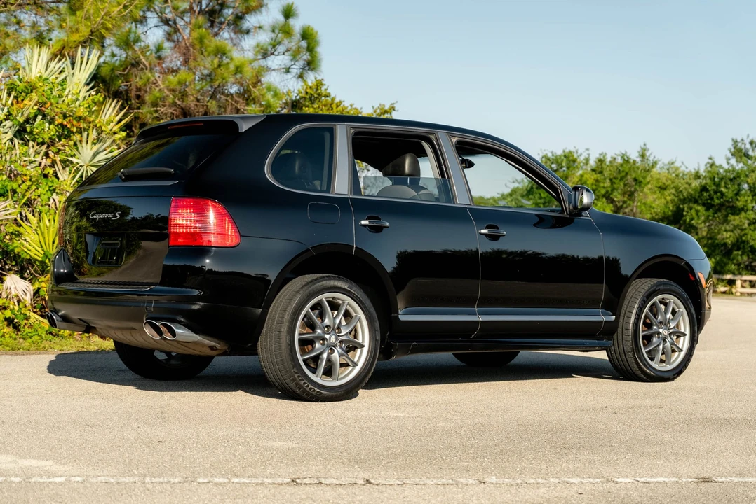 2006 Porsche 955/957 Cayenne S - Image 8 of 31